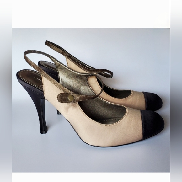 7.5M Linea Paolo Cap Toe Black Beige Olive Green Sling Back Satin Heels Unused - Picture 9 of 10
